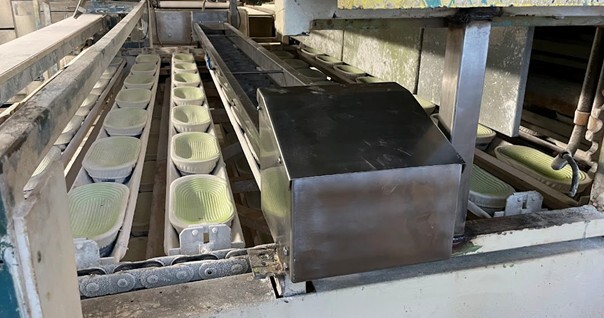 Zaprašovač ošatek pro automatickou kynárnu ARTOS